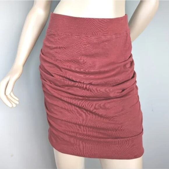 Sundry For Evereve Soleil La Lune Mauve Jam Ruched Mini Skirt Size 2 Medium New! - Picture 4 of 16